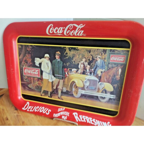 Two Vintage Coca Cola Trays "Drive Refreshed" & "Touring Car" 1990 - Picture 6 of 14